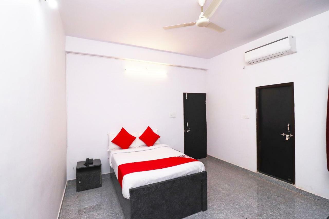 Oyo 39774 Hotel Kanishka Residency Jabalpur Zewnętrze zdjęcie